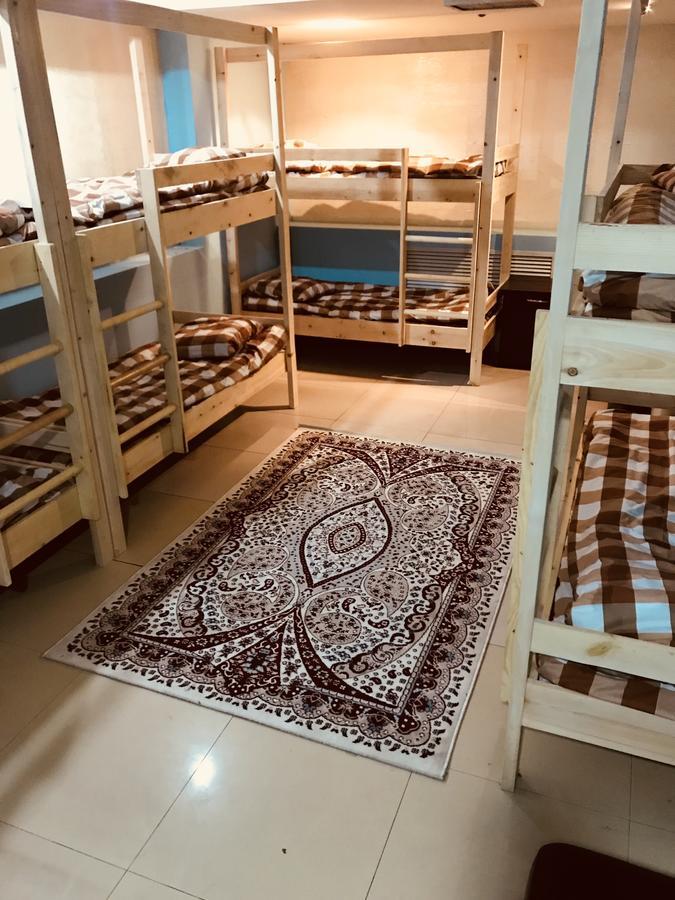 Asia Hostel Almaty Extérieur photo