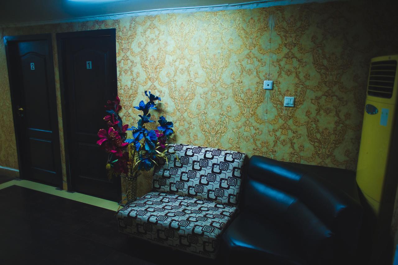 Asia Hostel Almaty Extérieur photo